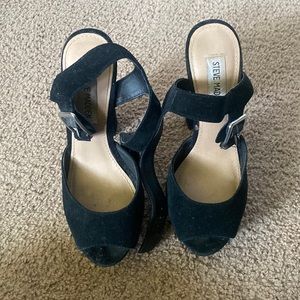 used Steve Madden - BEST OFFER , Item MUST GO